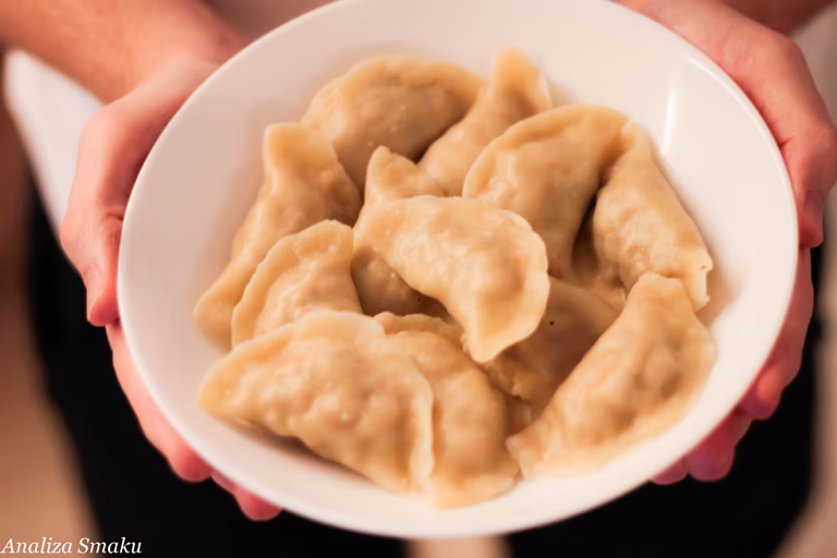 Pierogi z kapustą i grzybami