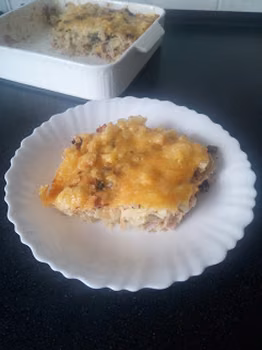 Zapiekanka makaronowa