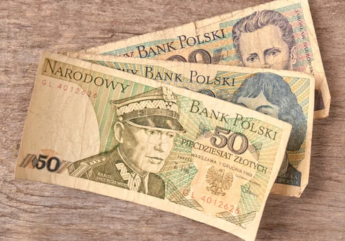 Stare banknoty z PRL-u. Czy warto je teraz sprzedać?