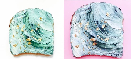 #Mermaidtoast – nowy trend kulinarny podbija Instagram. Tosty niczym morskie fale