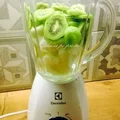 Koktajl z melona i kiwi