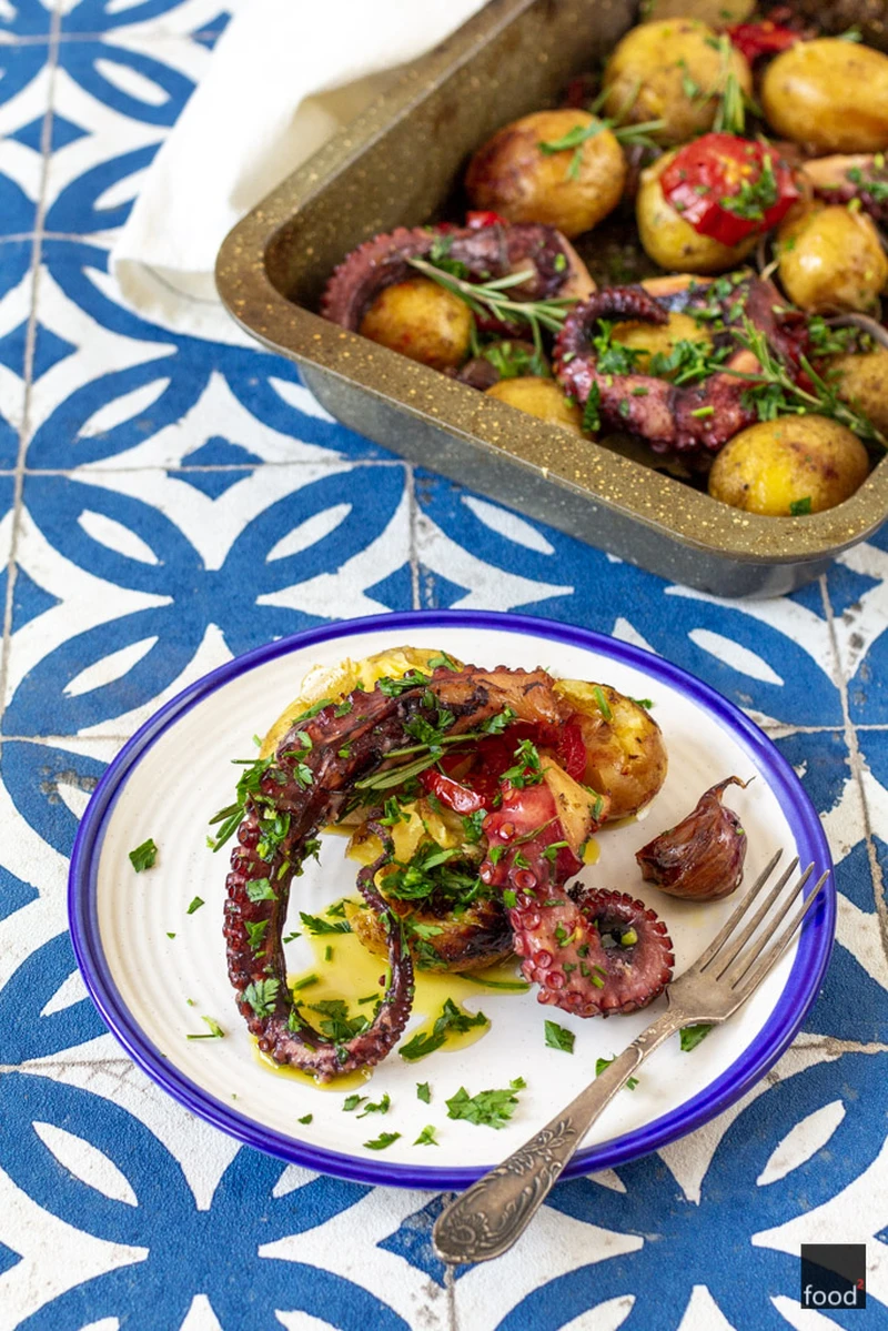 Polvo à lagareiro - pieczona ośmiornica po portugalsku