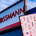 Rossmann przecenił właśnie bestsellerowy tusz o prawie 50%! To, co robi z rzęsami to hit