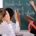 Szkoły zyskają prawo do zakazu telefonów? Ministerstwo Edukacji rozwiewa wątpliwości