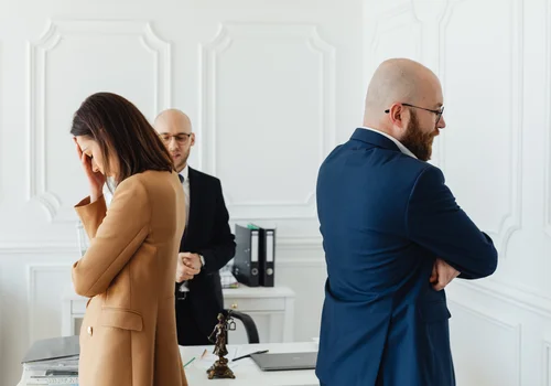 „Chce rozwodu, ale on nie wyraża zgody – czy to mnie blokuje?” – pisze Magdalena [LIST]