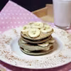 ŻYTNIE PANCAKES Z BANANAMI I MASŁEM ORZECHOWYM