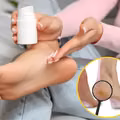 Szorstkie pięty? Ten krem na odparzenia dla niemowląt działa jak najlepszy peeling!
