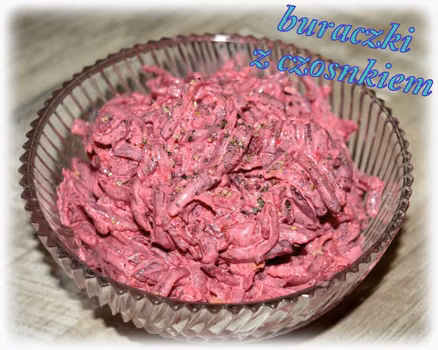 Buraczki z czosnkiem