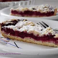 Tarta z wiśniami, kokosem i kruszonką