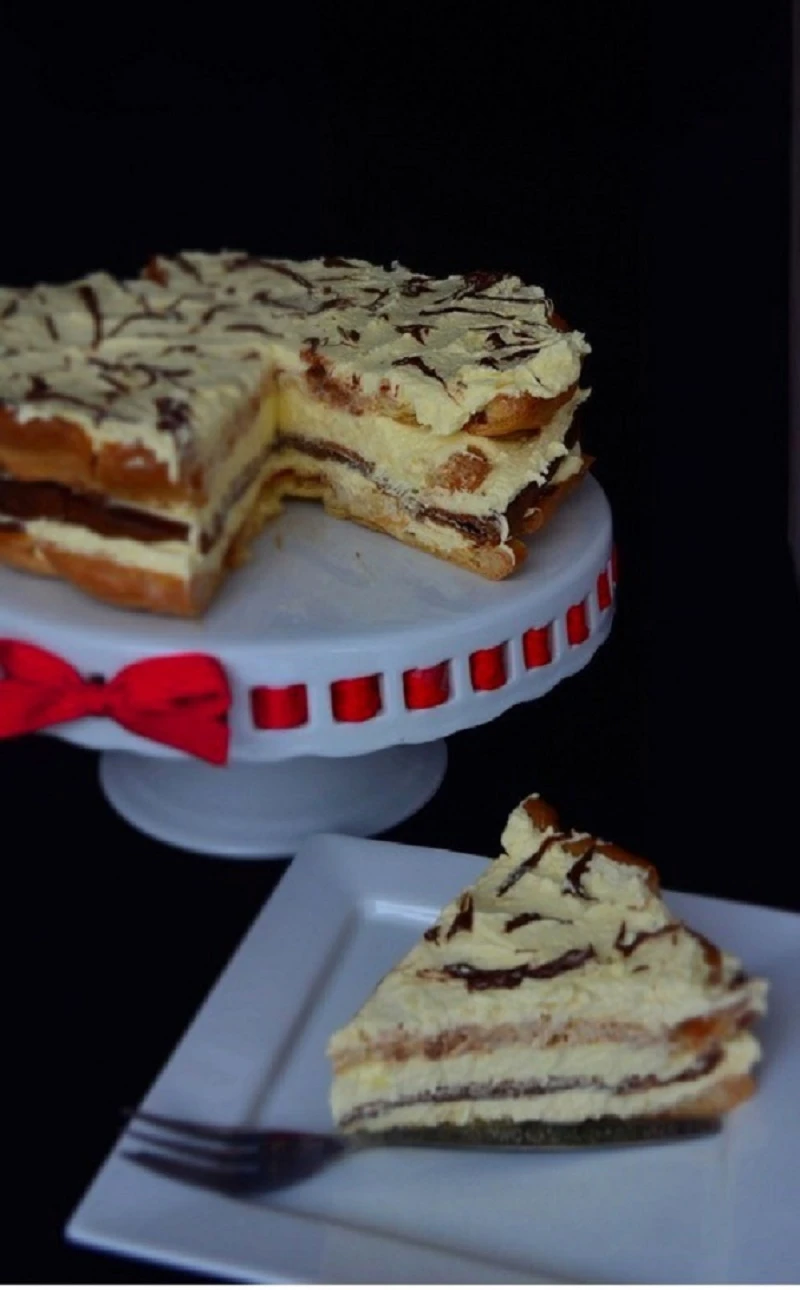 Tort karpatka z nutellą