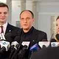 "Pomyłka na Kukiza" hitem sieci. Prowadzący zażartował z polityka na antenie Radia Złote Przeboje.