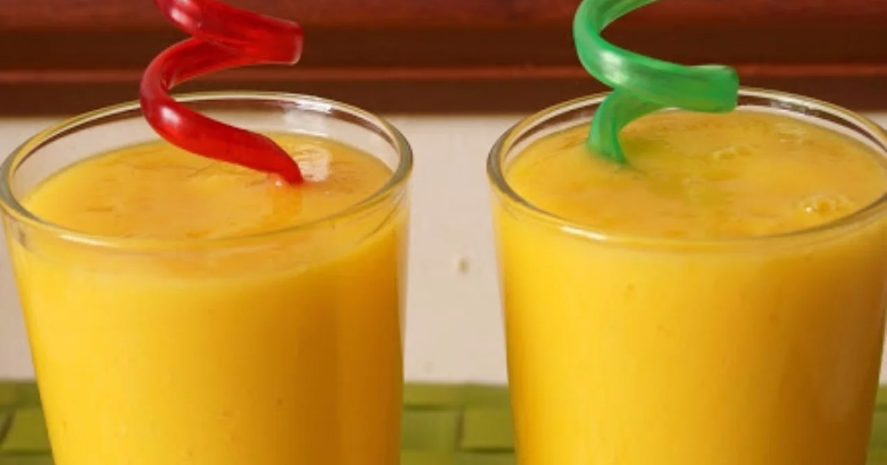 Orzeźwiające smoothie z mango i ananasa - 195 kcal