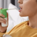 Suche powietrze, suche gardło? Inhalatory i aerozole, które przyniosą natychmiastową ulgę