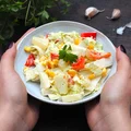 Surówka z kapusty pekińskiej i ananasa
