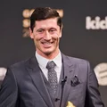 Robert Lewandowski otwiera własną restaurację. Co tam zjemy?