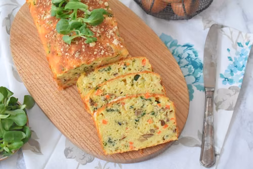 Wytrawna babka z warzywami i ricottą