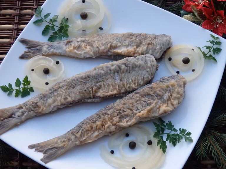Śledzie opiekane w zalewie octowej