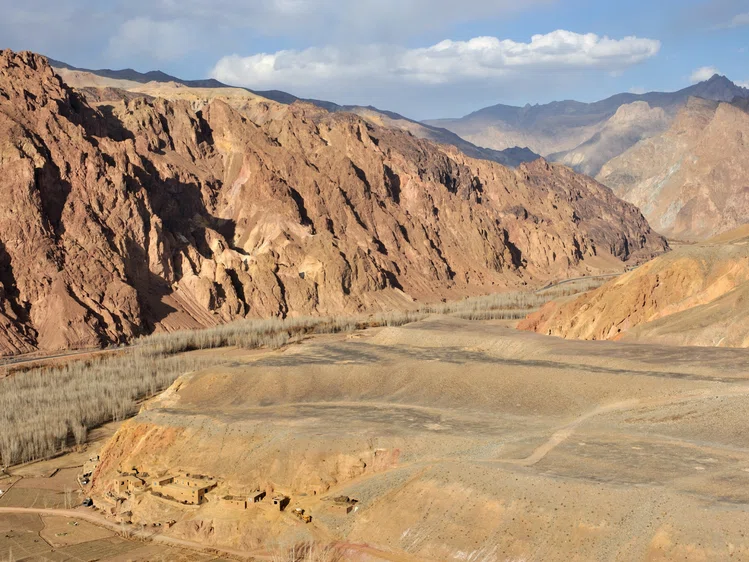 Zdjęcie Afganistan bogaty w surowce mineralne. Co się z nimi stanie? #2