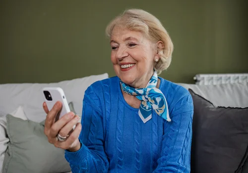 15. emerytura” w grudniu 2025? Nieprawda. Wyjaśniamy wcześniejsze przelewy dla seniorów