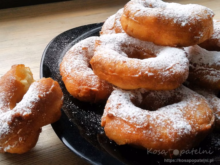 Oponki serowe – ciut mniej kalorii niż pączek