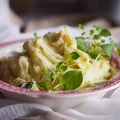 Puree ziemniaczane z czosnkiem i ziołami