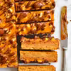 JAK ZROBIĆ W DOMU BATONY Z KARMELEM I ORZECHAMI? TWIX LUB SNICKERS!