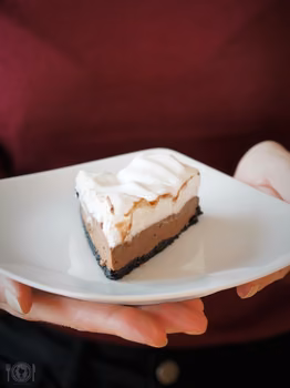 Keto French Silk Pie (Paleo, LowCarb, Vegan)