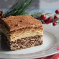 SERNIK KAJMAKOWY NA CIEŚCIE ORZECHOWYM
