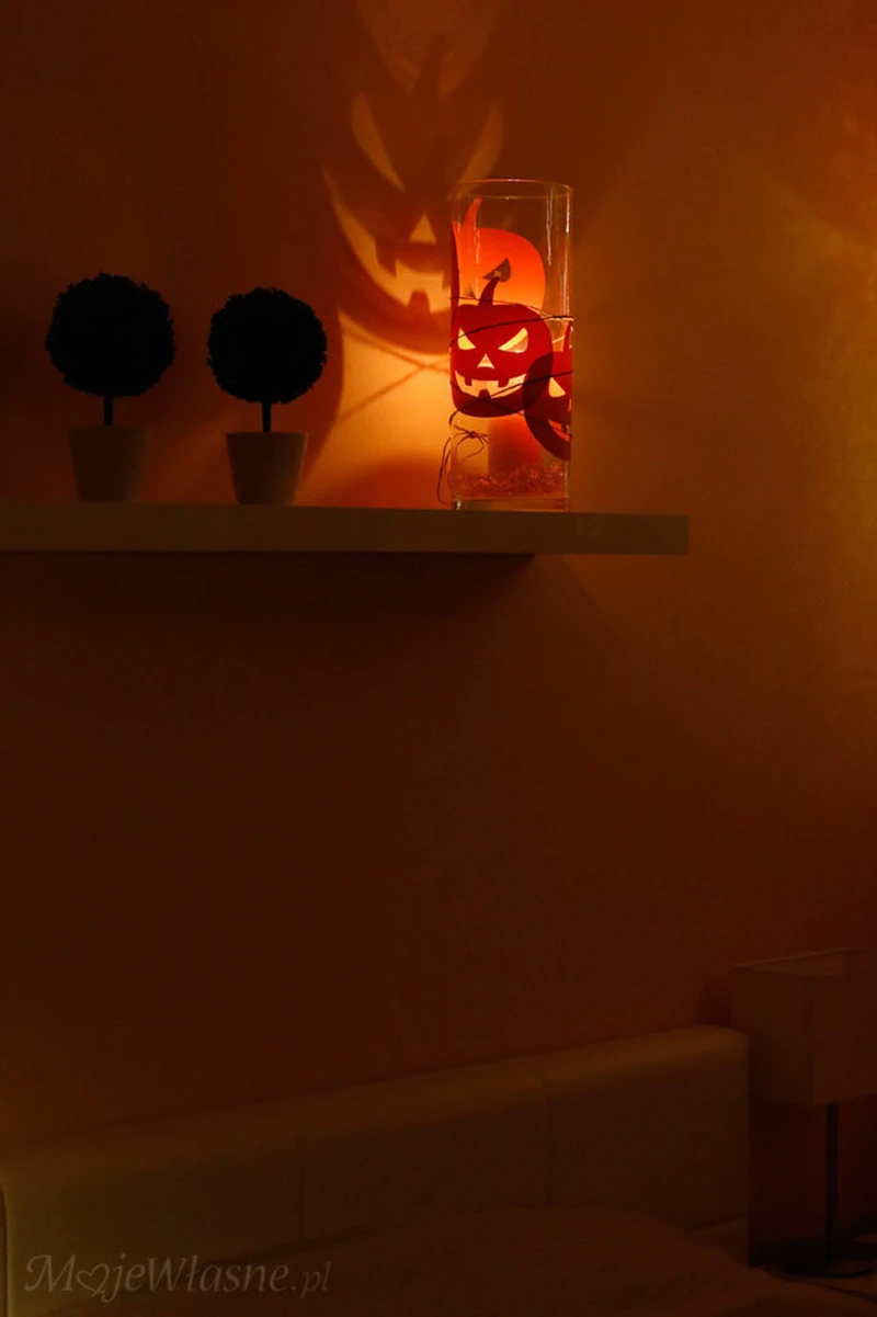 Lampion na haloween – dynie w szkle