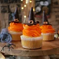 Halloweenowe cupcake czarownice