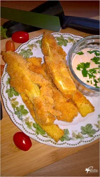 Chrupiące panierowane cukinie – idealna letnia przekąska