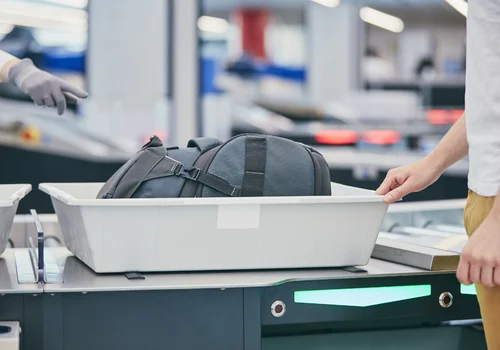 Koniec uciążliwego limitu na największym polskim lotnisku! Pasażerowie wreszcie odetchną