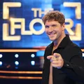 Mikołaj Roznerski znów w roli prowadzącego. TVN szykuje 60 nowych odcinków hitowego teleturnieju!