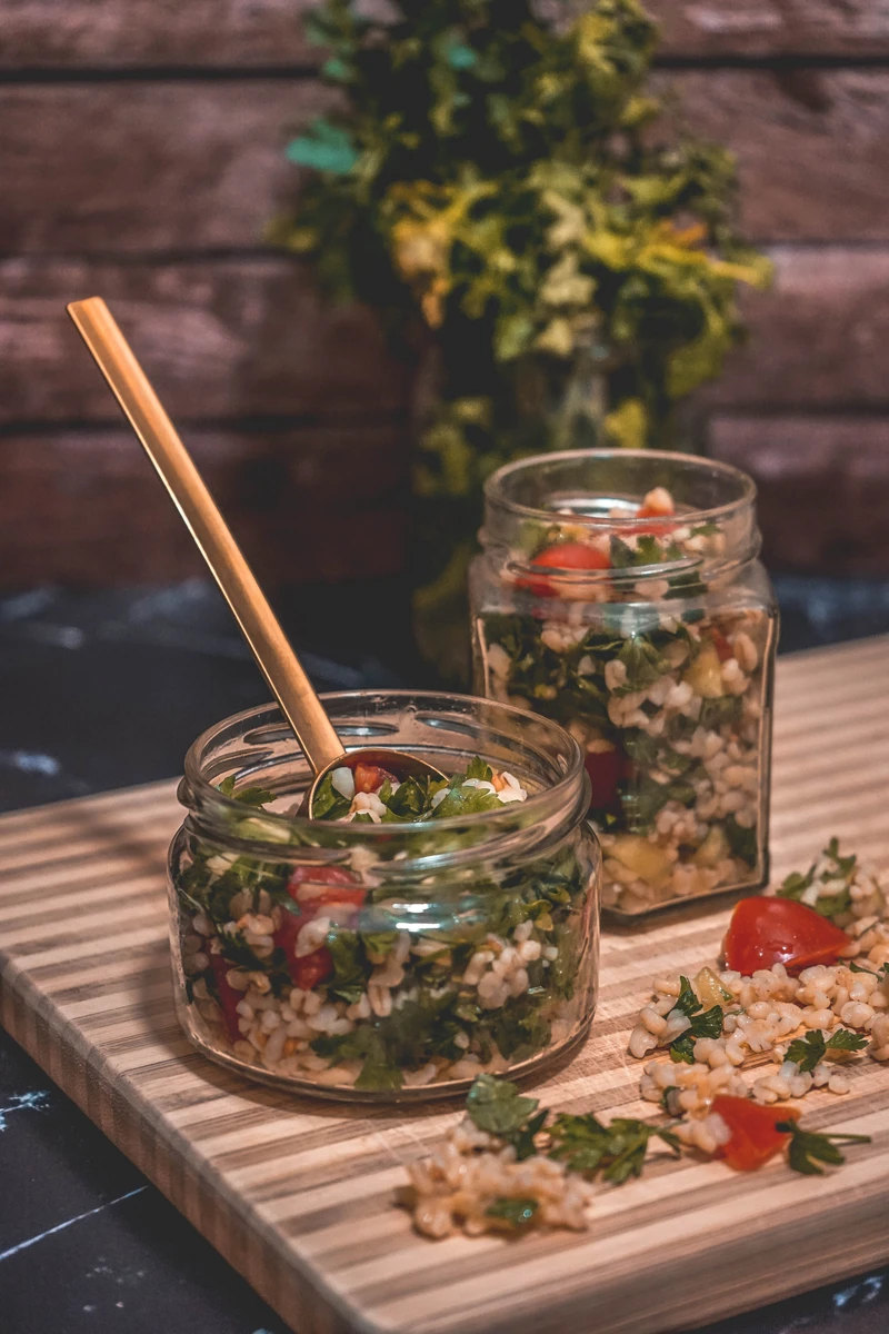 Przepis na pyszną, zdrową i fit sałatkę Tabouleh + 4 inne fit przepisy!