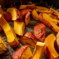Nie trzeba jej obierać, aby ją upiec! Dynia Hokkaido zachwyca słodko-orzechowym smakiem