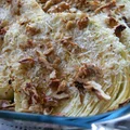 Kapusta pieczona z orzechami włoskimi i parmezanem