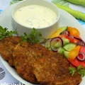 placuszki z wątróbki z sosem chrzanowym