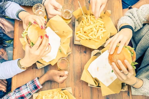 Czy można uzależnić się od fast foodów?