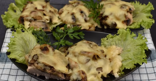 Schab pod pieczarkowa pierzynką