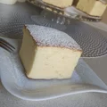Delikatny sernik bez spodu