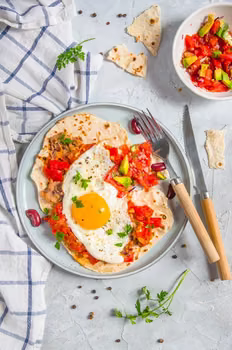 Huevos rancheros, czyli jajka po meksykańsku