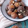 Mini pączki z białą czekoladą