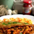 Placki ziemniaczane z szybką potrawką drobiowo-pieczarkową