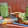 Zielony koktajl z wyraźną nutą kiwi