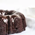 Babka czekoladowa z polewą