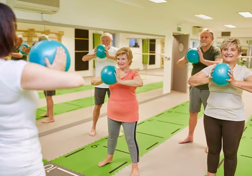2700 zł dofinansowania na turnus rehabilitacyjny! Od marca 2026 wyższe kwoty dopłat do wyjazdów