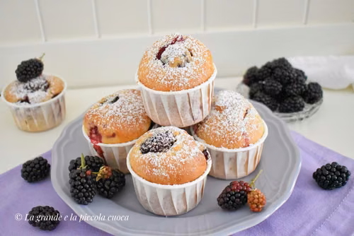 Puszyste muffiny z jeżynami – La grande piccola cuoca