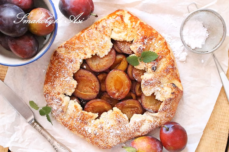 Rustykalna tarta ze śliwkami