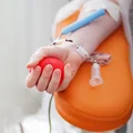 Jak zyskać dwa dodatkowe dni wolne od pracy? To również szansa na pomoc innym!