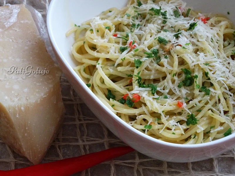 Idealne danie na WALENTYNKI - Spaghetti aglio olio e peperoncino